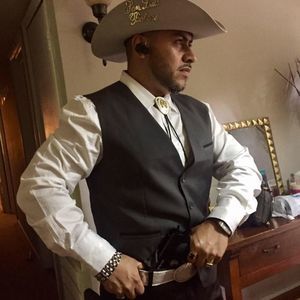 Meet your Posher, Jose